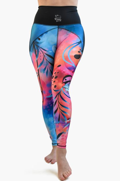 Kolorowe legginsy z wysokim stanem z grafiką tatuatorki MoBo